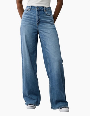 Jeans straight American Eagle corte cintura para mujer