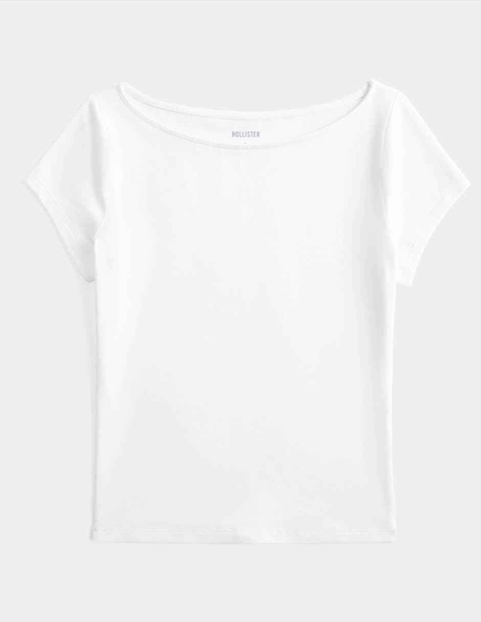 Playera manga corta Hollister cuello ojal mujer