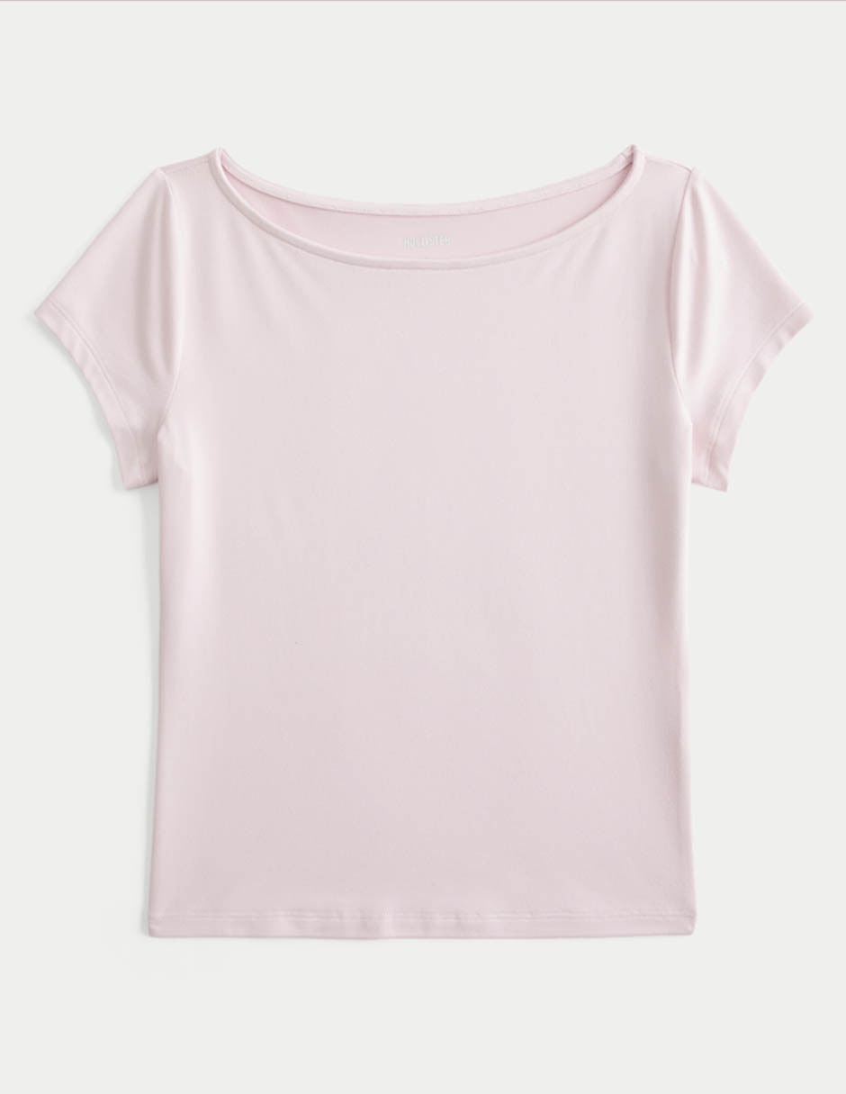Playera manga corta Hollister cuello ojal mujer