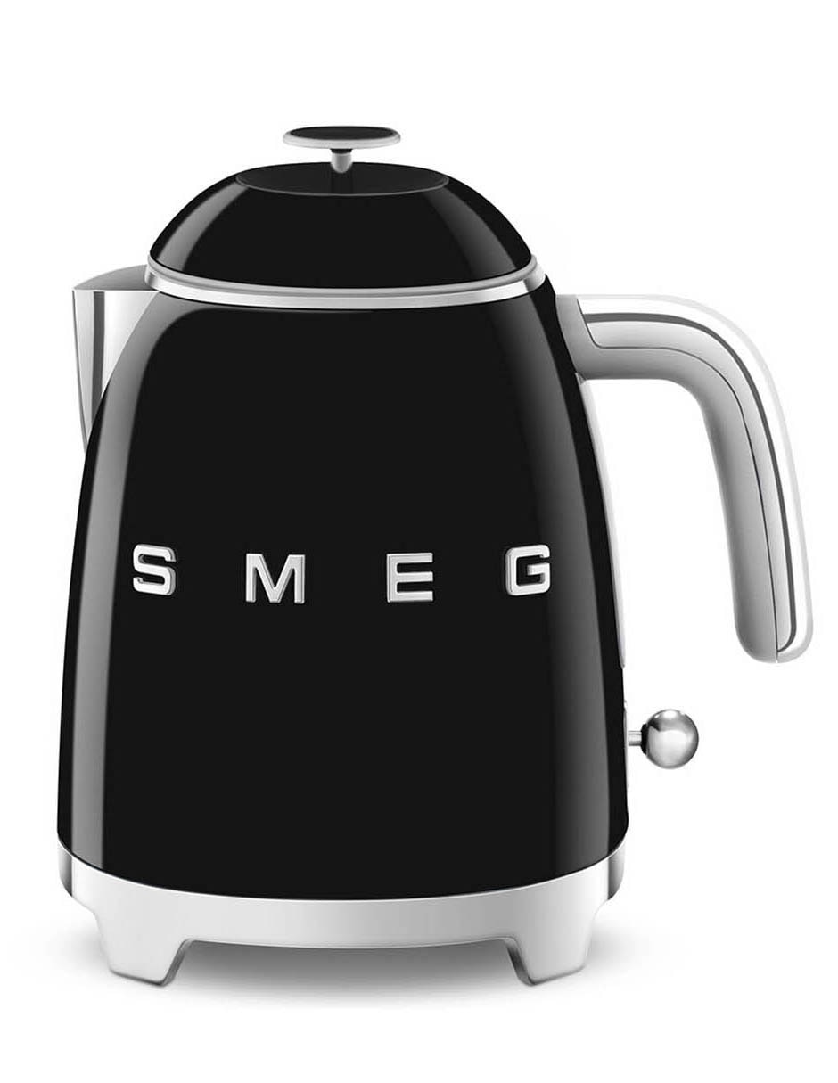 Tetera eléctrica Smeg de acero inoxidable